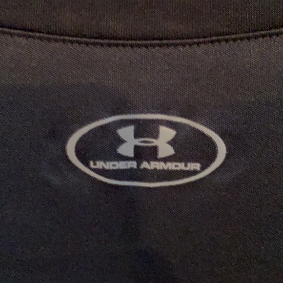 Under Armour HEATGEAR boys youth XL shirt - Picture 4 of 5